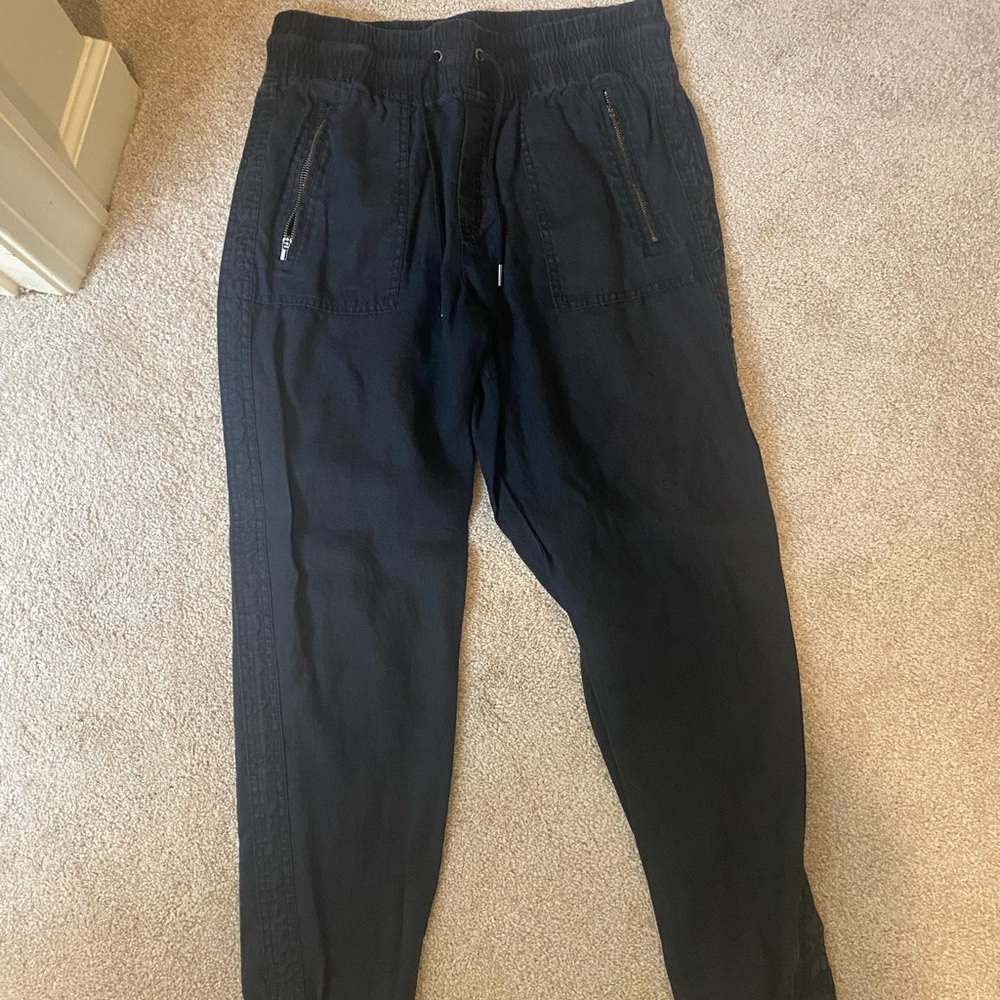 Athleta Women's Black Joggers with Zippered Pockets
